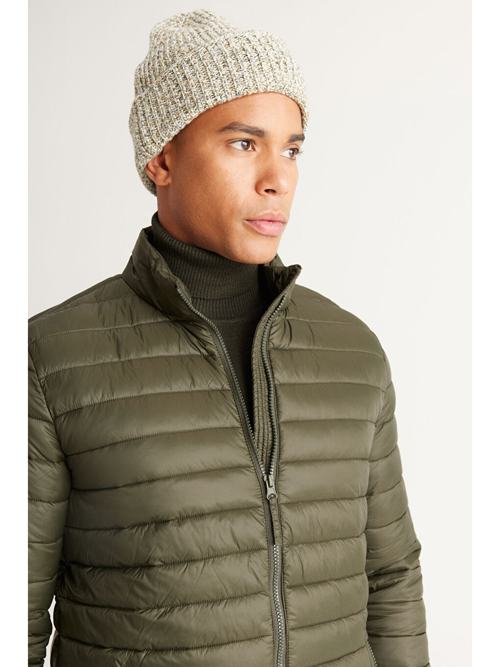 Erkek Haki Standart Fit Normal Kesim Dik Yaka Desenli Mont-2