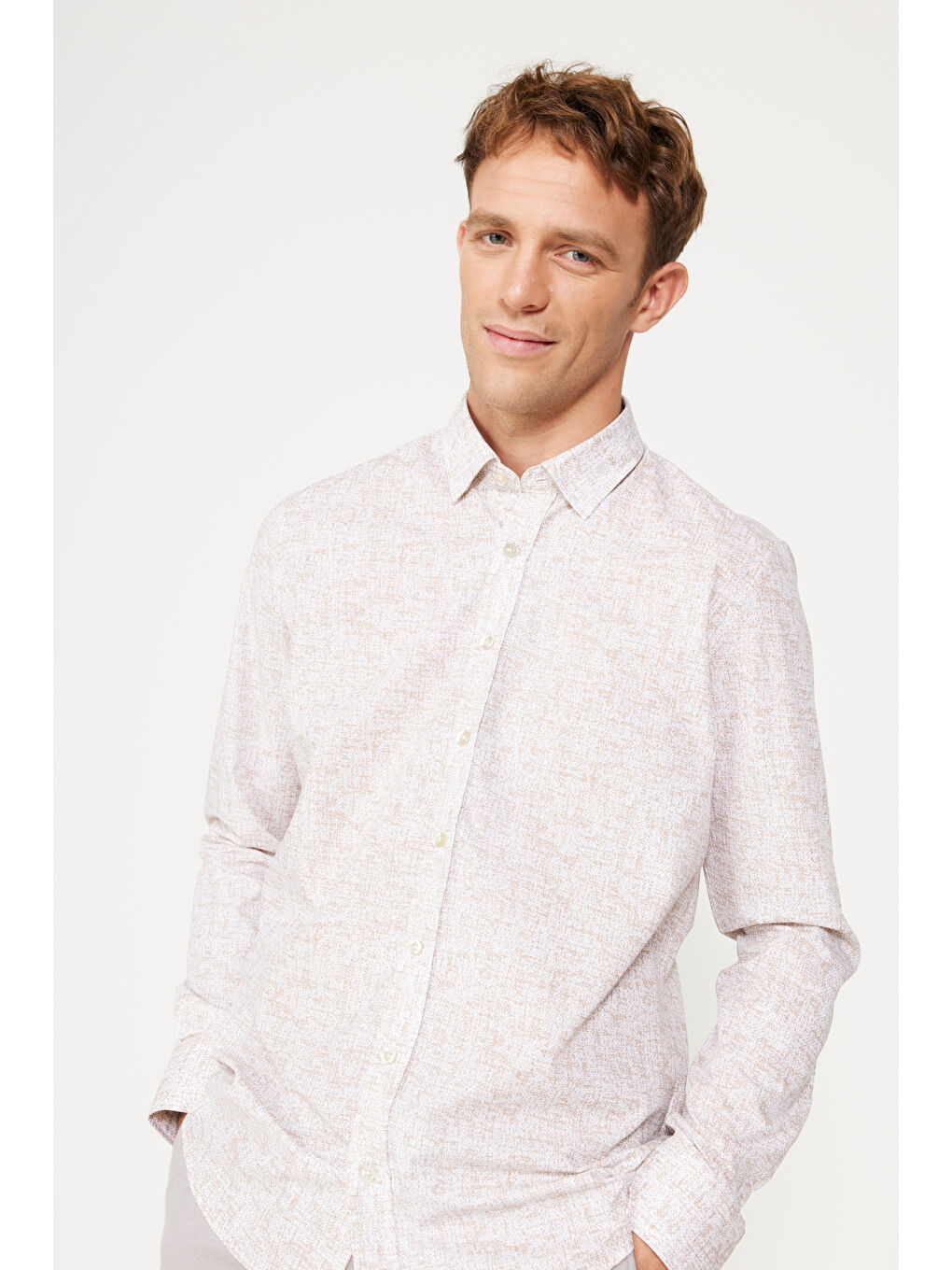 Erkek Beyaz-Bej Slim Fit Dar Kesim Düğmeli Yaka Baskılı Gömlek-2