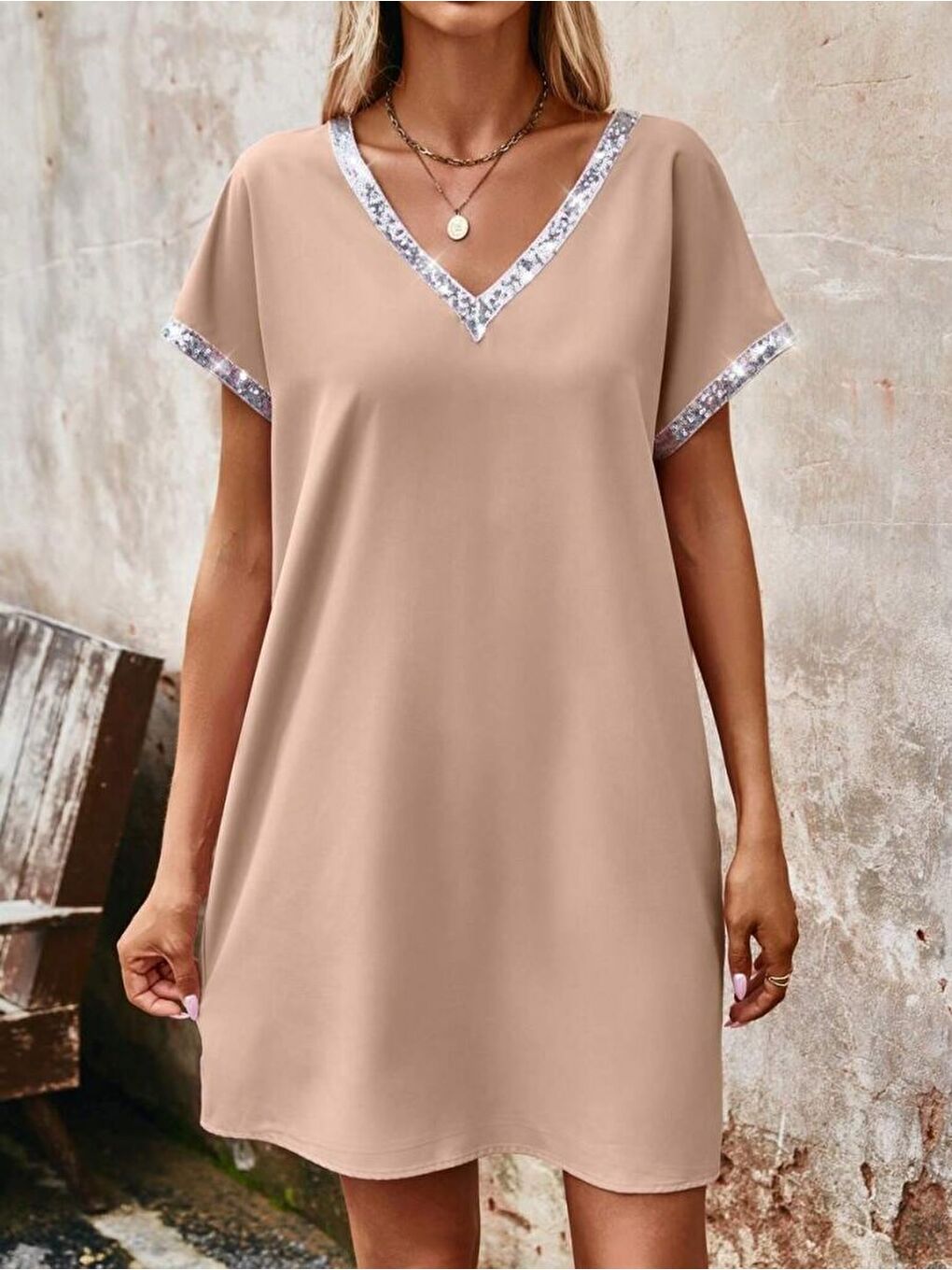 Bej Kadın Yaka Ve Kol Pul Payet şeritli Ithal Krep Elbise-2