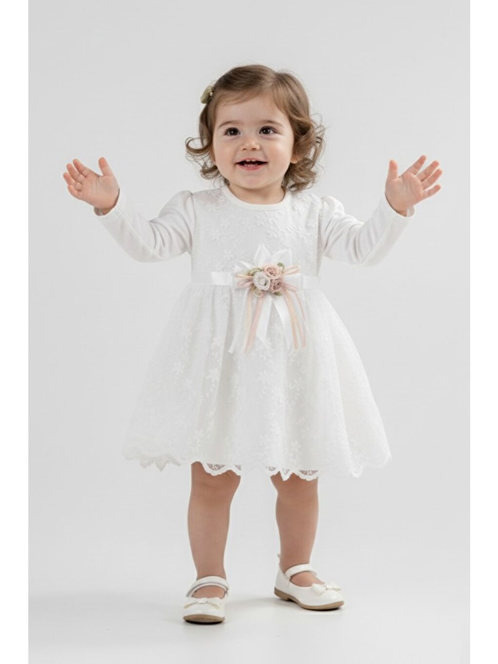 Ekru Kız Bebek Kurdelalı Çiçekli Dantel Elbise M00768