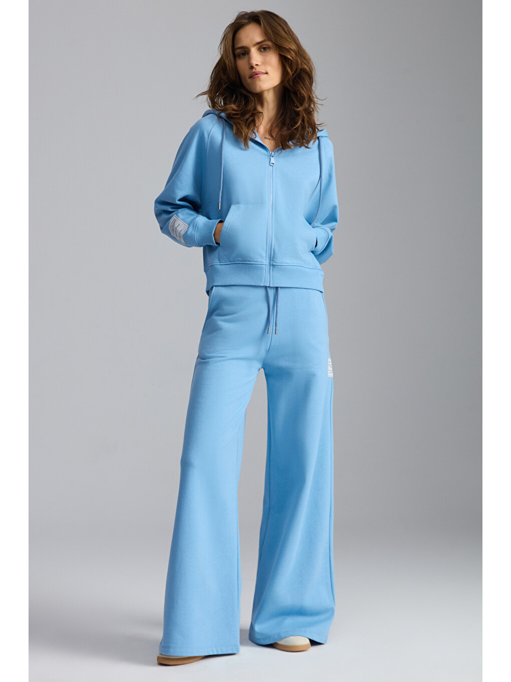 Lyka Kadın Organik Pamuk 3 İplik İçi Şardonlu Süs Etiketi Detaylı Regular Mavi Sweatshirt-1
