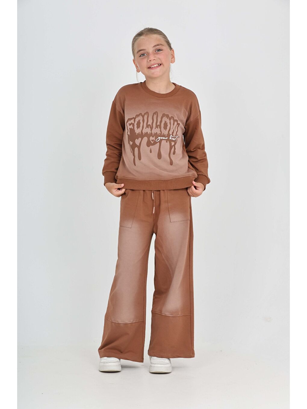 Kahverengi Kız Çocuk Follow Baskılı Eşofman Takım-2