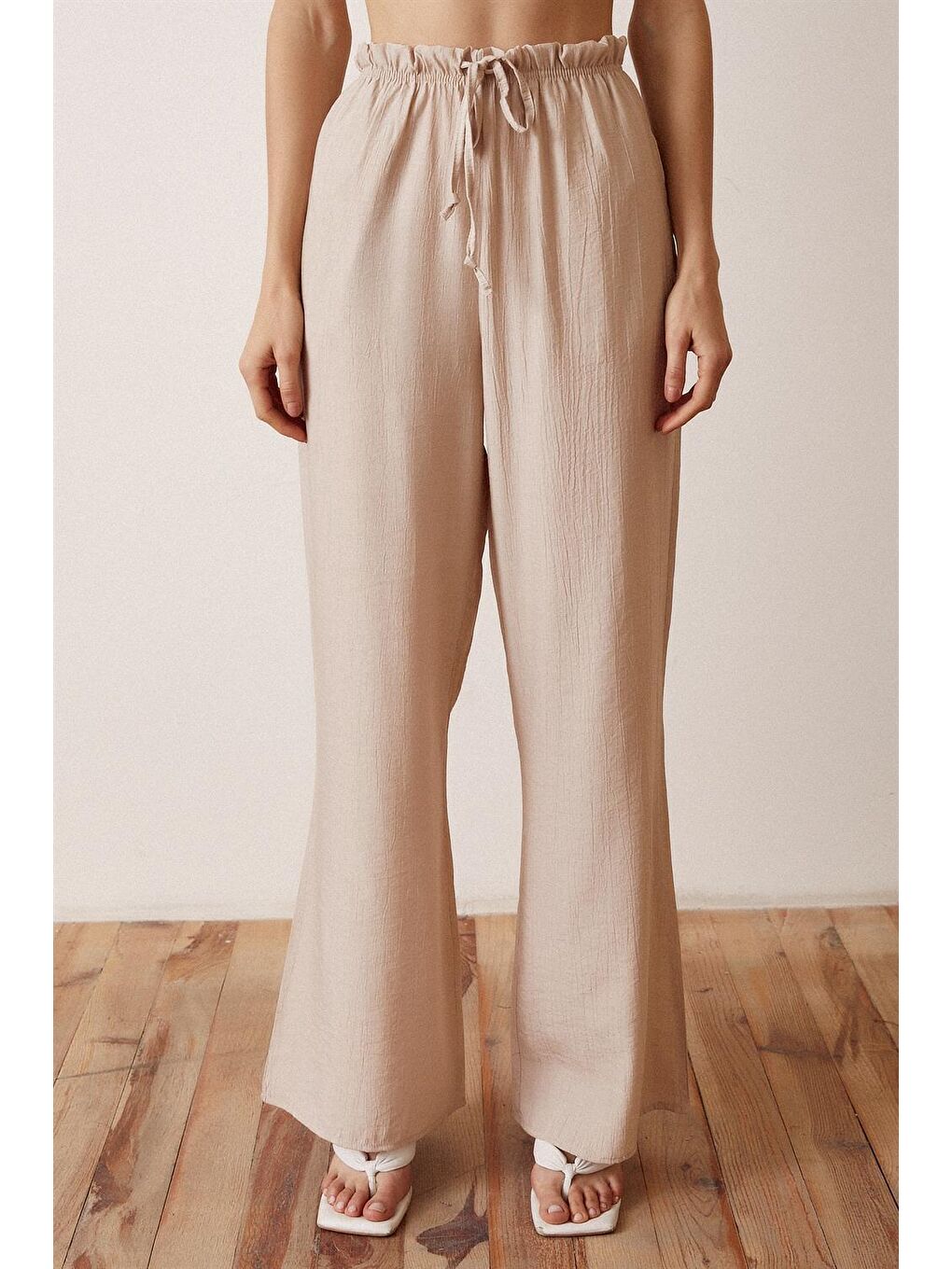 Bej Beli Lastikli Biyeli Yüksek Bel Pantolon-4