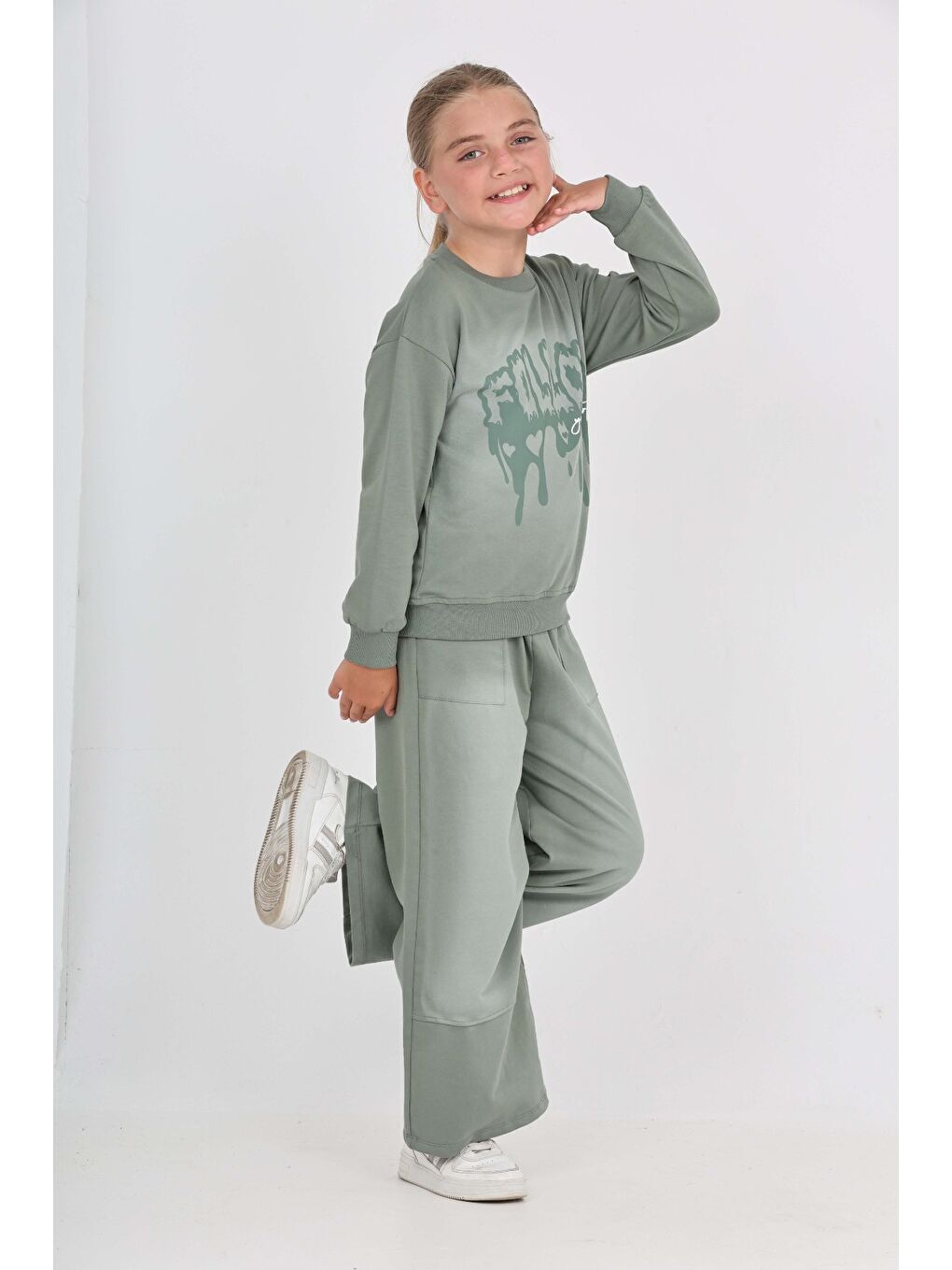 Gri Kız Çocuk Follow Baskılı Eşofman Takım-2