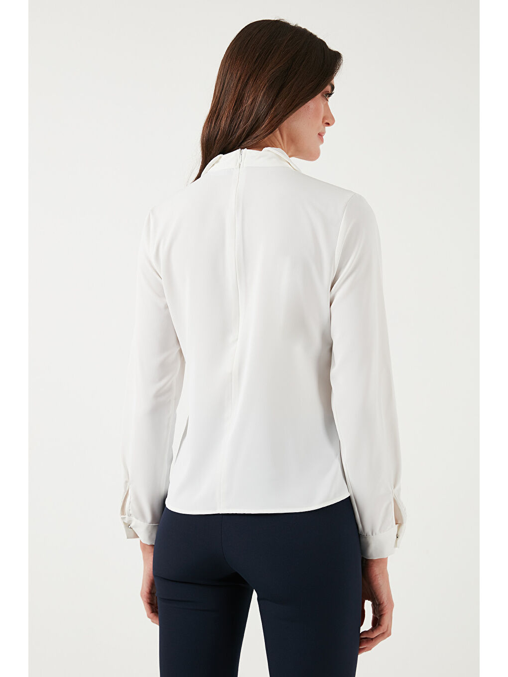 Ekru Taşlı Regular Fit Gömlek Yaka Fermuarlı Bluz 611Bz0493-6