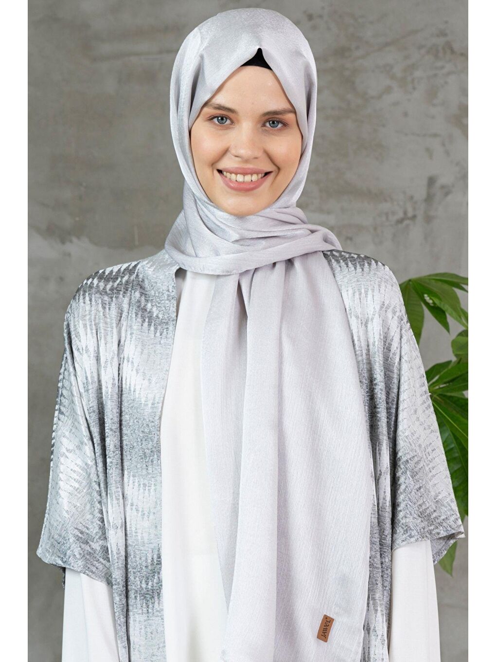 Gri Kadın Kırışmaz Janjan Şal 185*70 Cm-3