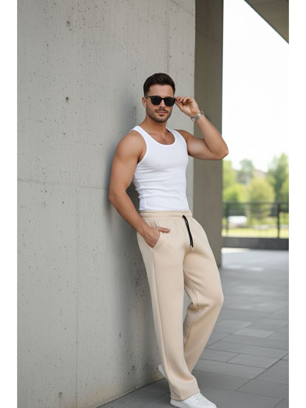 Ekru Erkek Bol Paça Beli Lastikli Krem Eşofman Altı-4