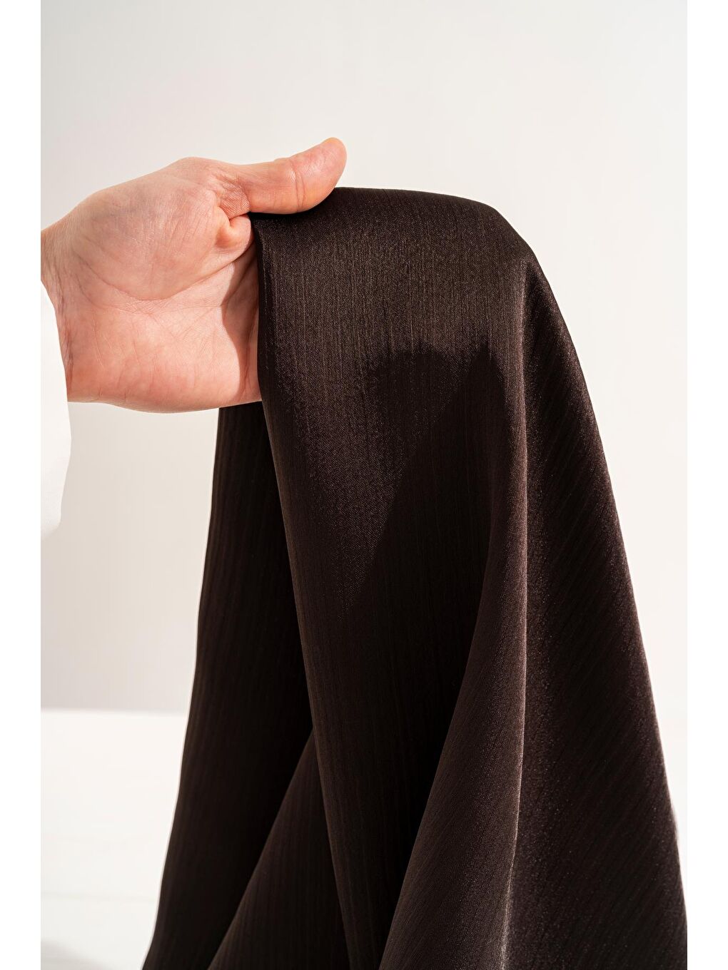 Kahverengi Kadın Kırışmaz Janjan Şal 185*70 Cm-2