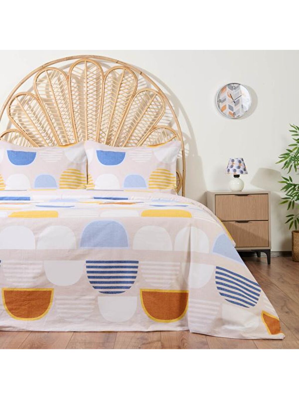 Karışık Soft Retro Çift Kişilik Nevresim Takımı - Renkli