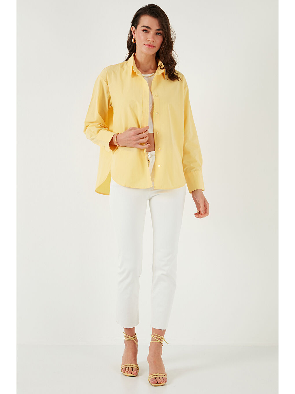 Sarı Pamuklu Regular Fit Önü Kısa Arkası Uzun Oval Kesim Gömlek Cf25S163867-2