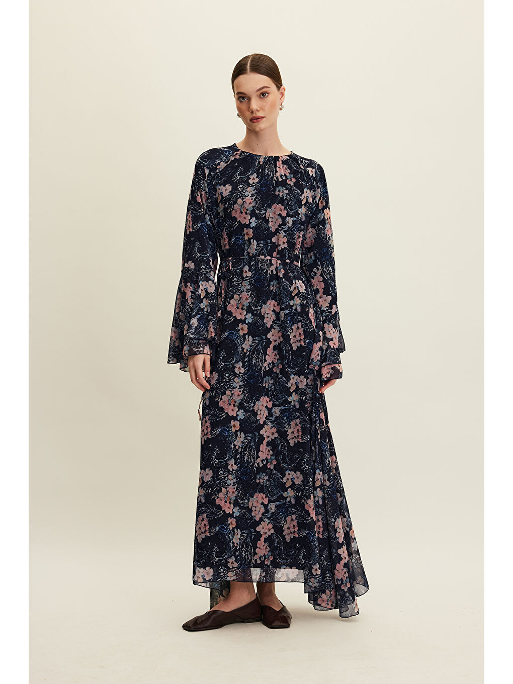 Karışık Şifon Volanlı Elbise Floral