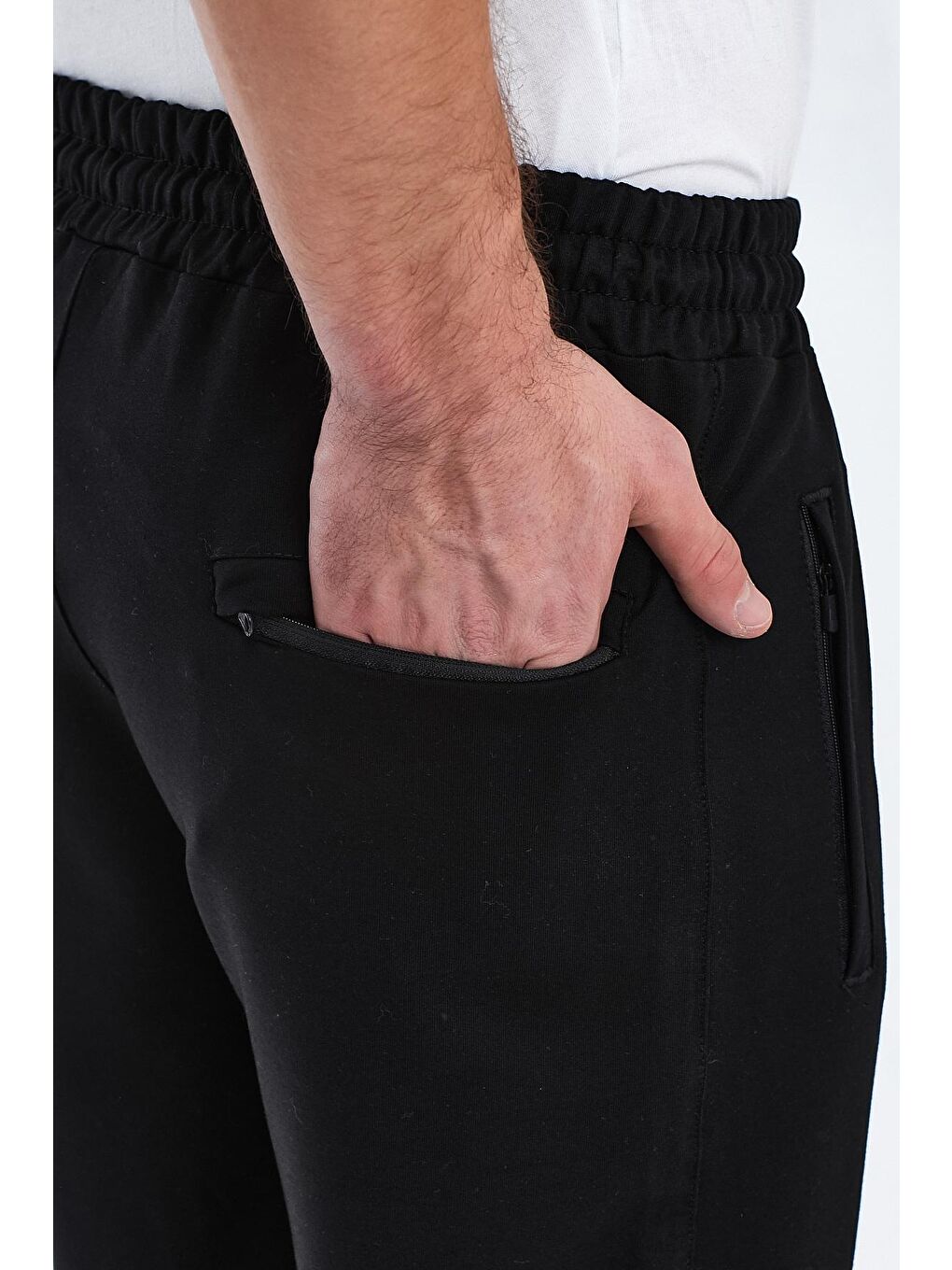 Siyah Düz Paça Arkası Reflektör Baskı Erkek Eşofman Altı-4