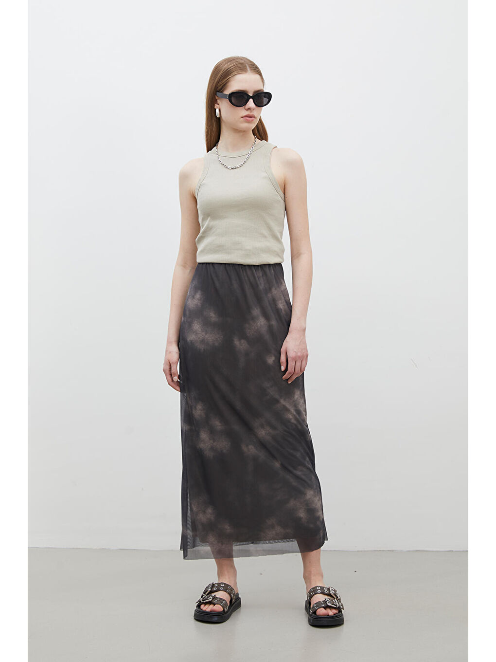 Gri Desenli Tül Etek Batik-2