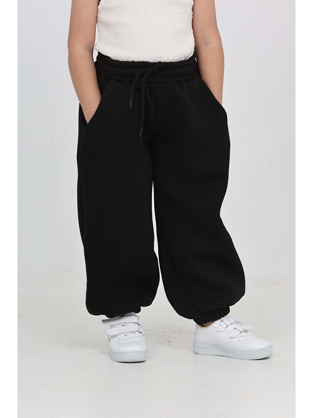 Siyah Unisex Çocuk Eşofman Alt-2