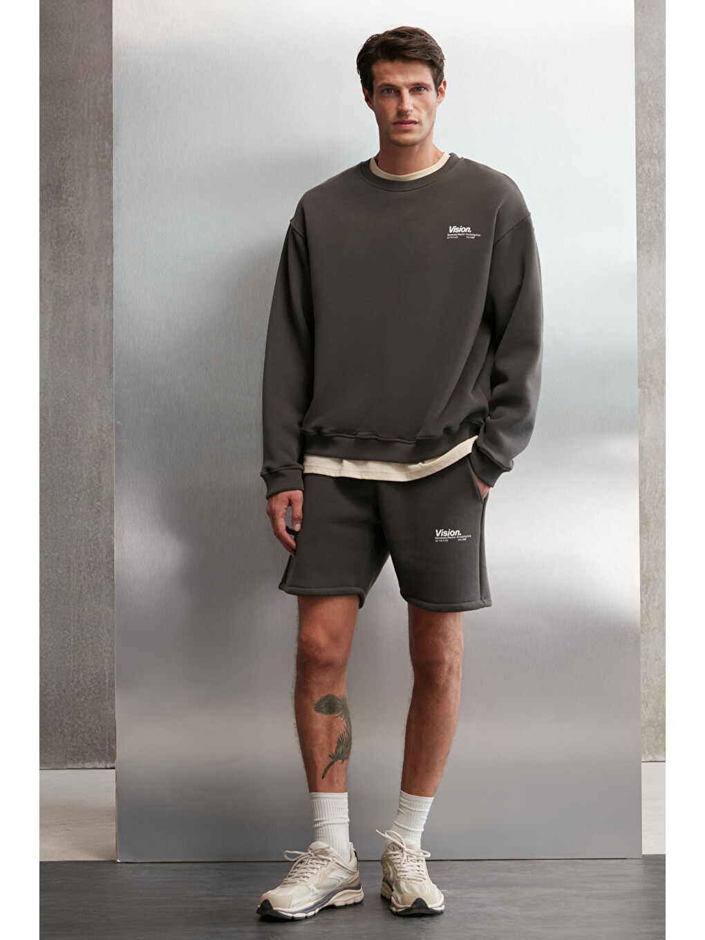 Gri Ernest Erkek Organik Pamuklu Yumuşacık Baskı Detaylı Bisiklet Yaka İçi Polarlı GRİ Sweatshirt-1