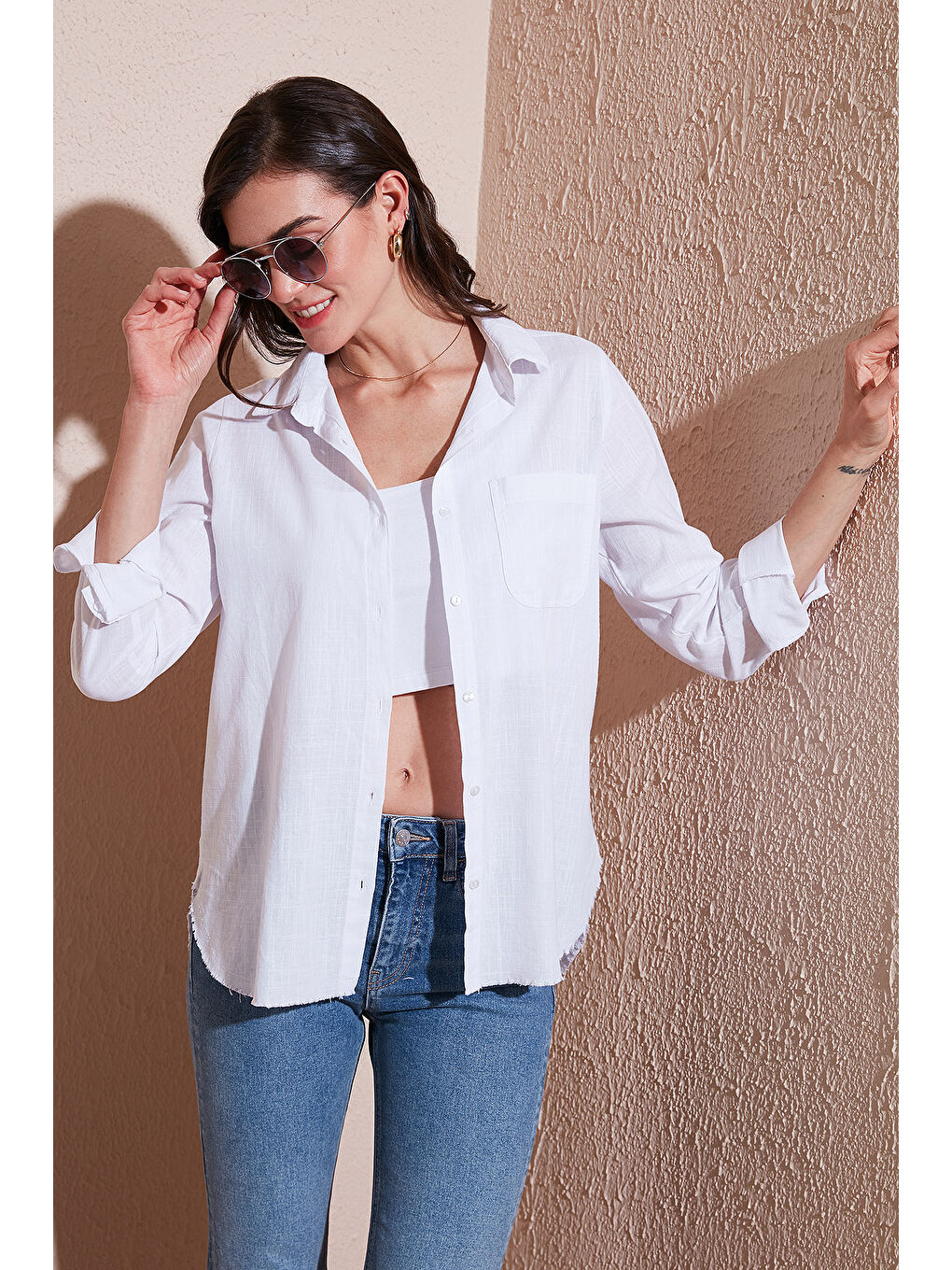 Beyaz Pamuklu Regular Fit Cepli Gömlek Cf25S16992