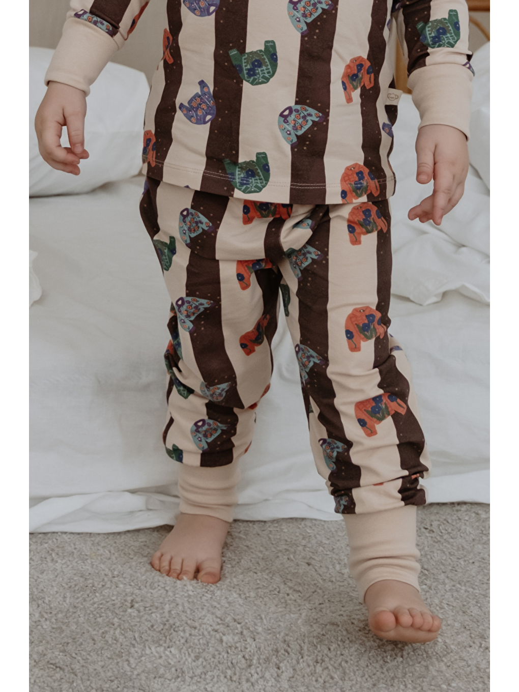 Kahverengi Kazak Desenli Pijama Alt-1