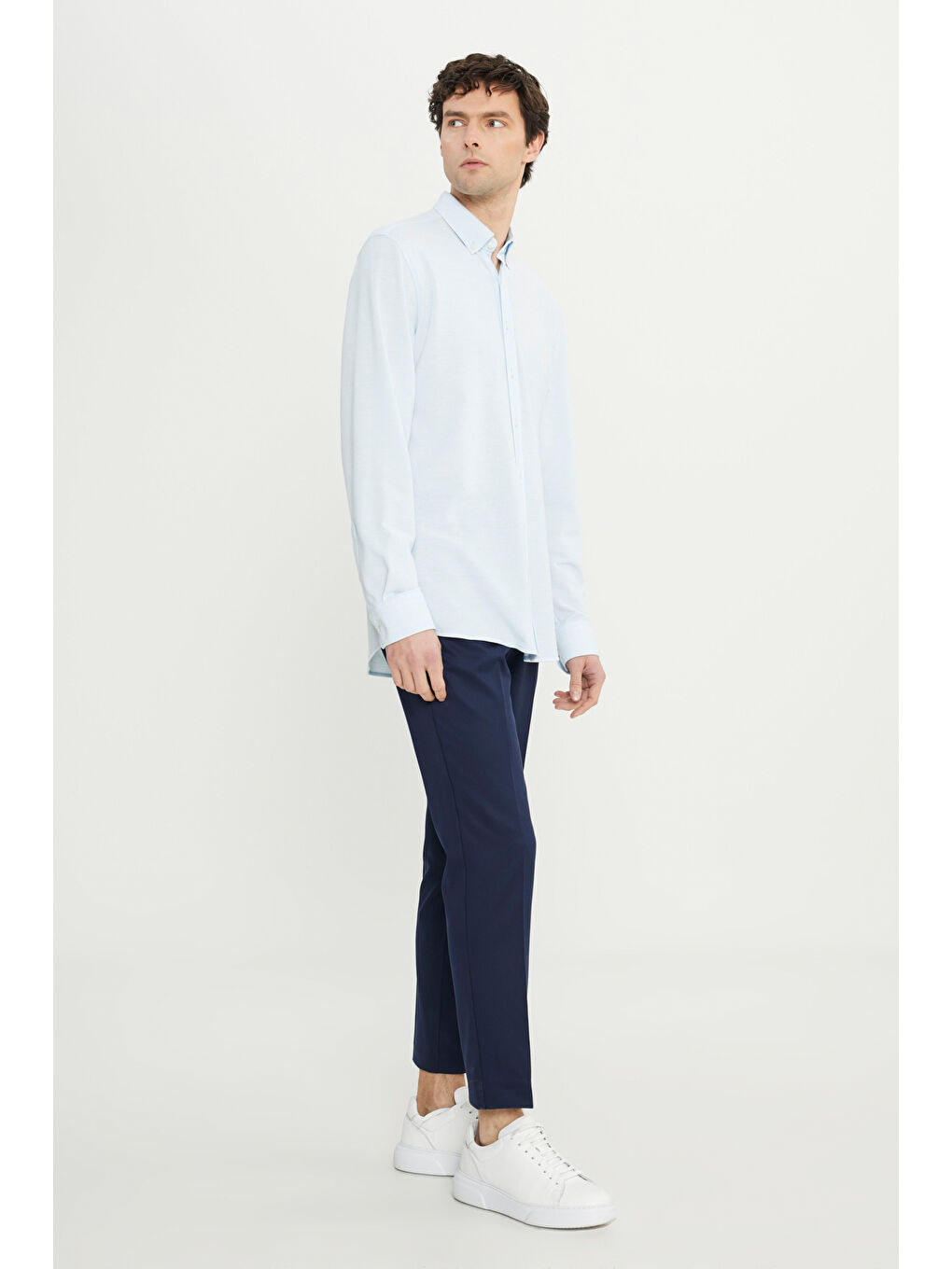 Erkek Mavi 360 Her Yöne Esneyen Pamuklu Slim Fit Dar Kesim Düğmeli Yaka Örme Gömlek-1