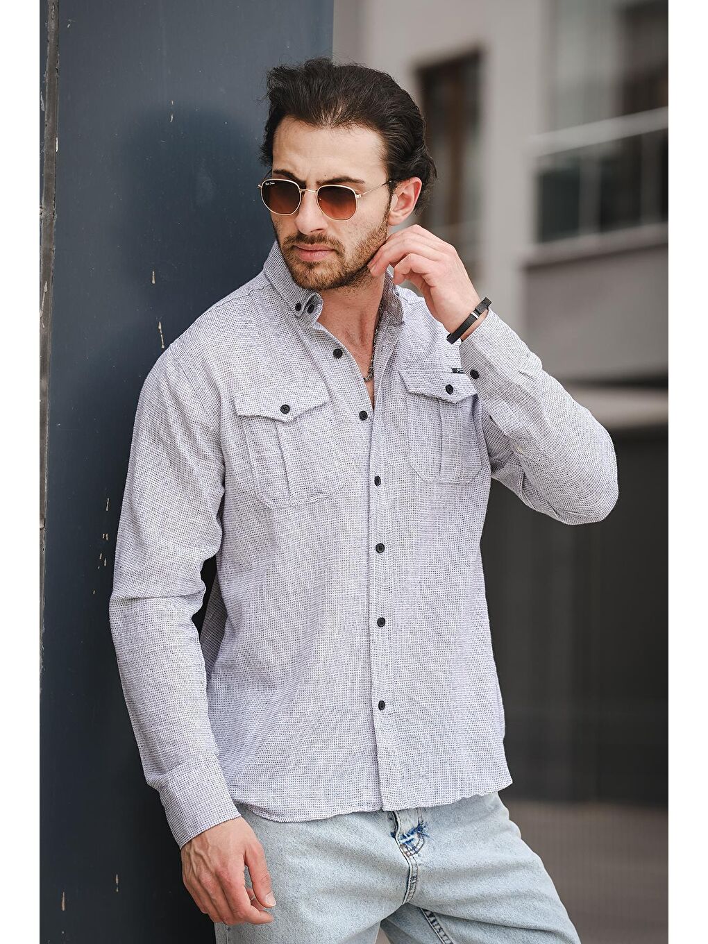 Lacivert Dar Kalıp Çift Cep Kapaklı Keten Görünümlü Erkek Gömlek-2