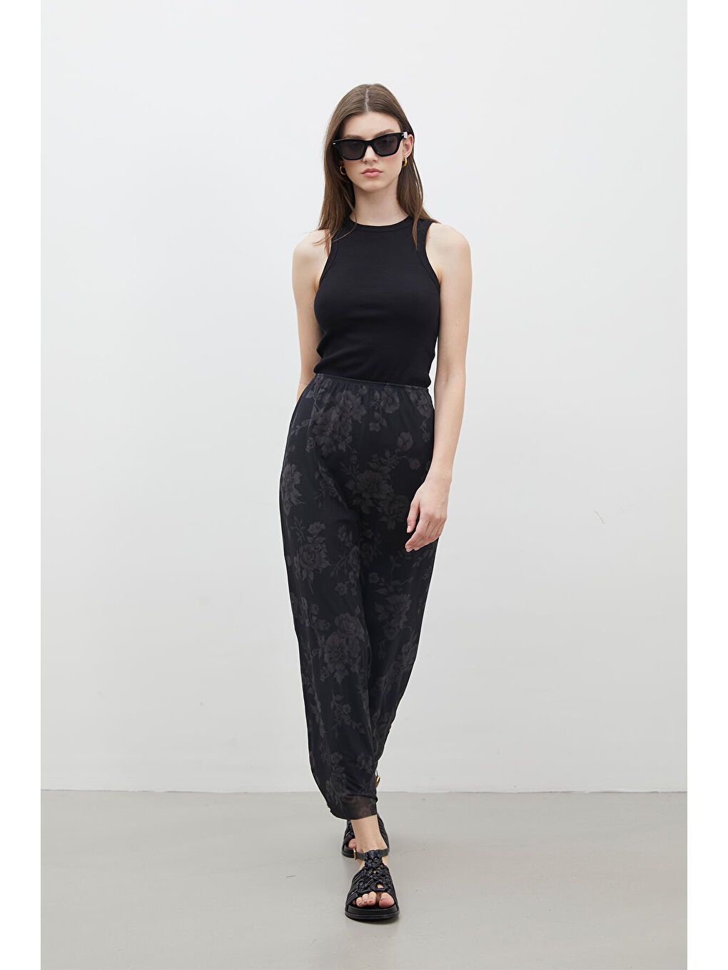 Siyah Desenli Tül Etek Retro Çiçek-2