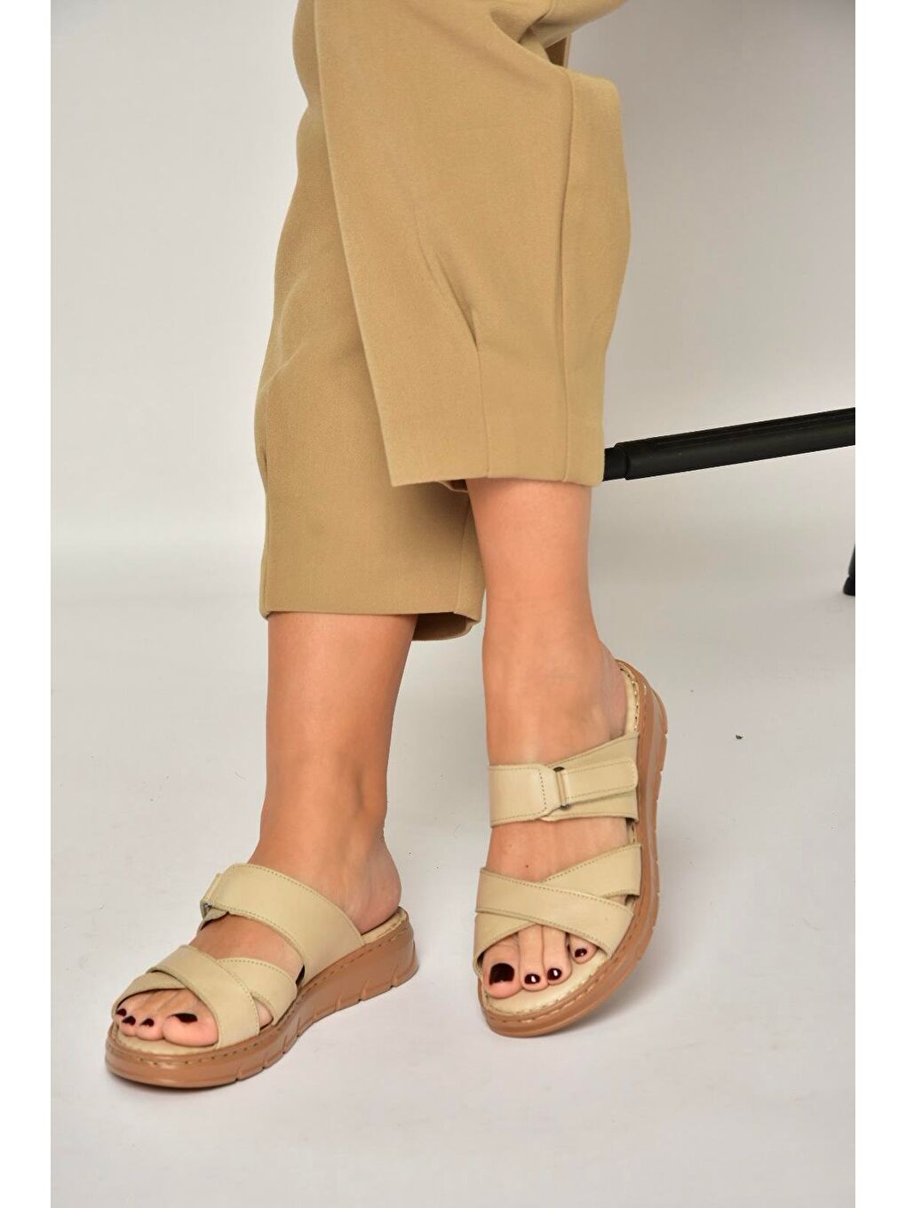 Bej Kadın Terlik Y555532503-2