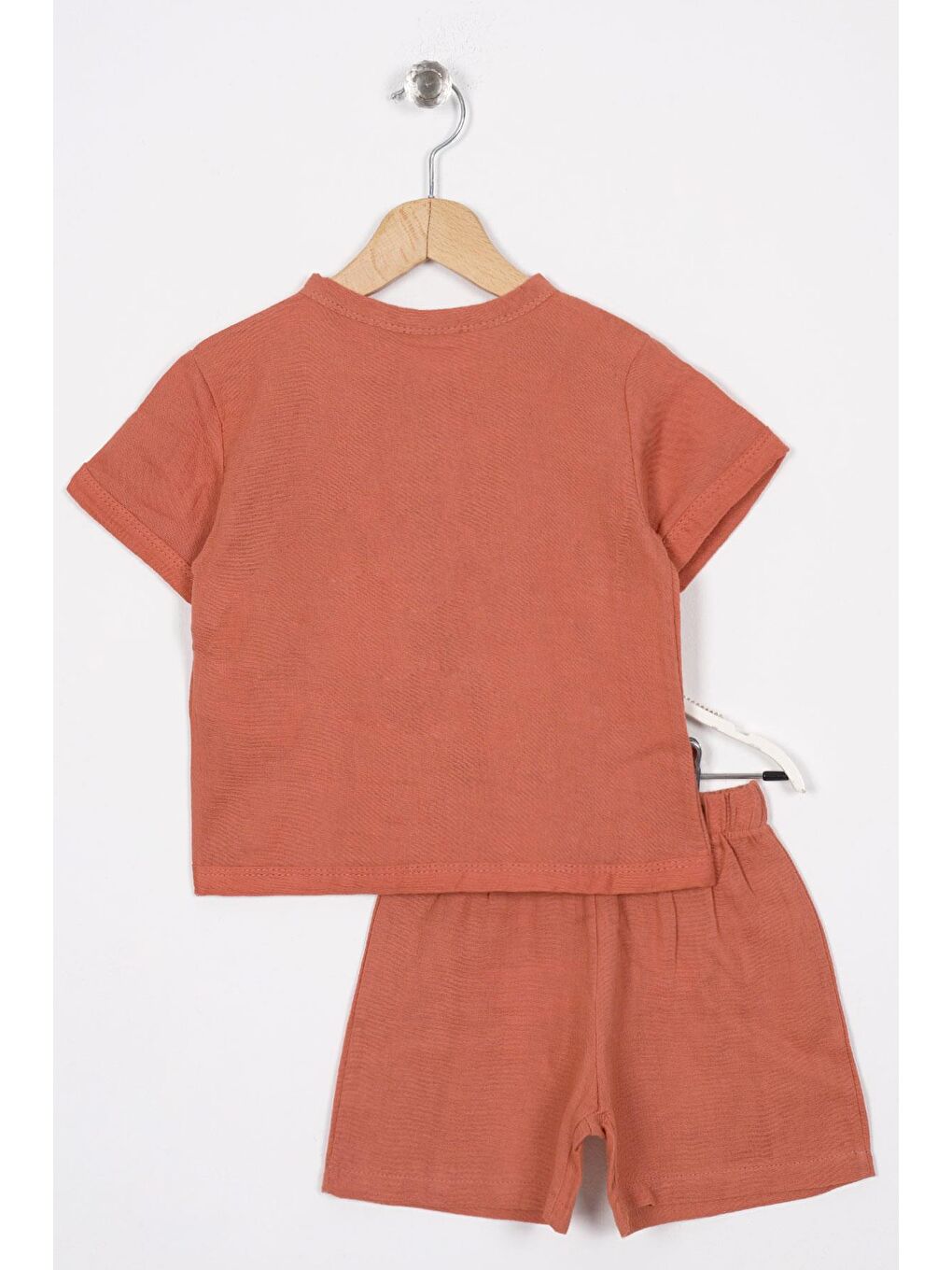 Kahverengi Bisiklet Yaka Düğme Detaylı Erkek Çocuk Şortlu Takım-2