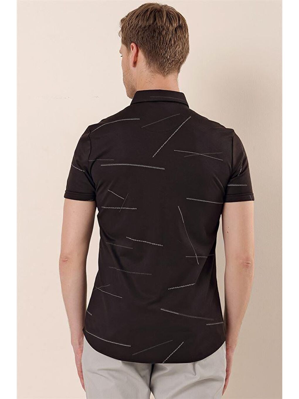 Siyah Kısa Kollu Örme Düğmeli Yaka Cepsiz Pamuklu Casual Slim Fit Dar Kesim Gömlek 1004230202-4