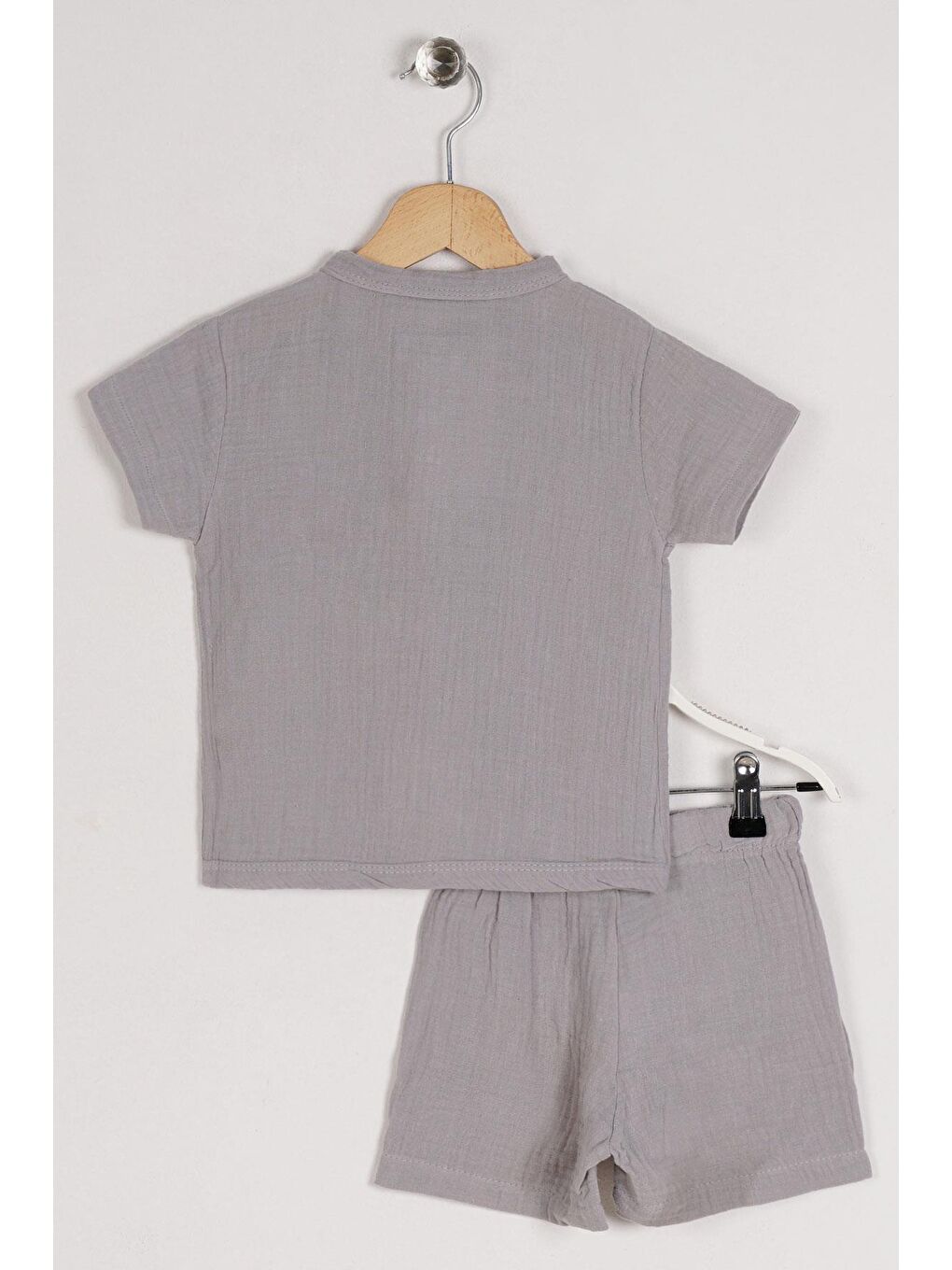 Gri Bisiklet Yaka Düğme Detaylı Erkek Çocuk Şortlu Takım-1