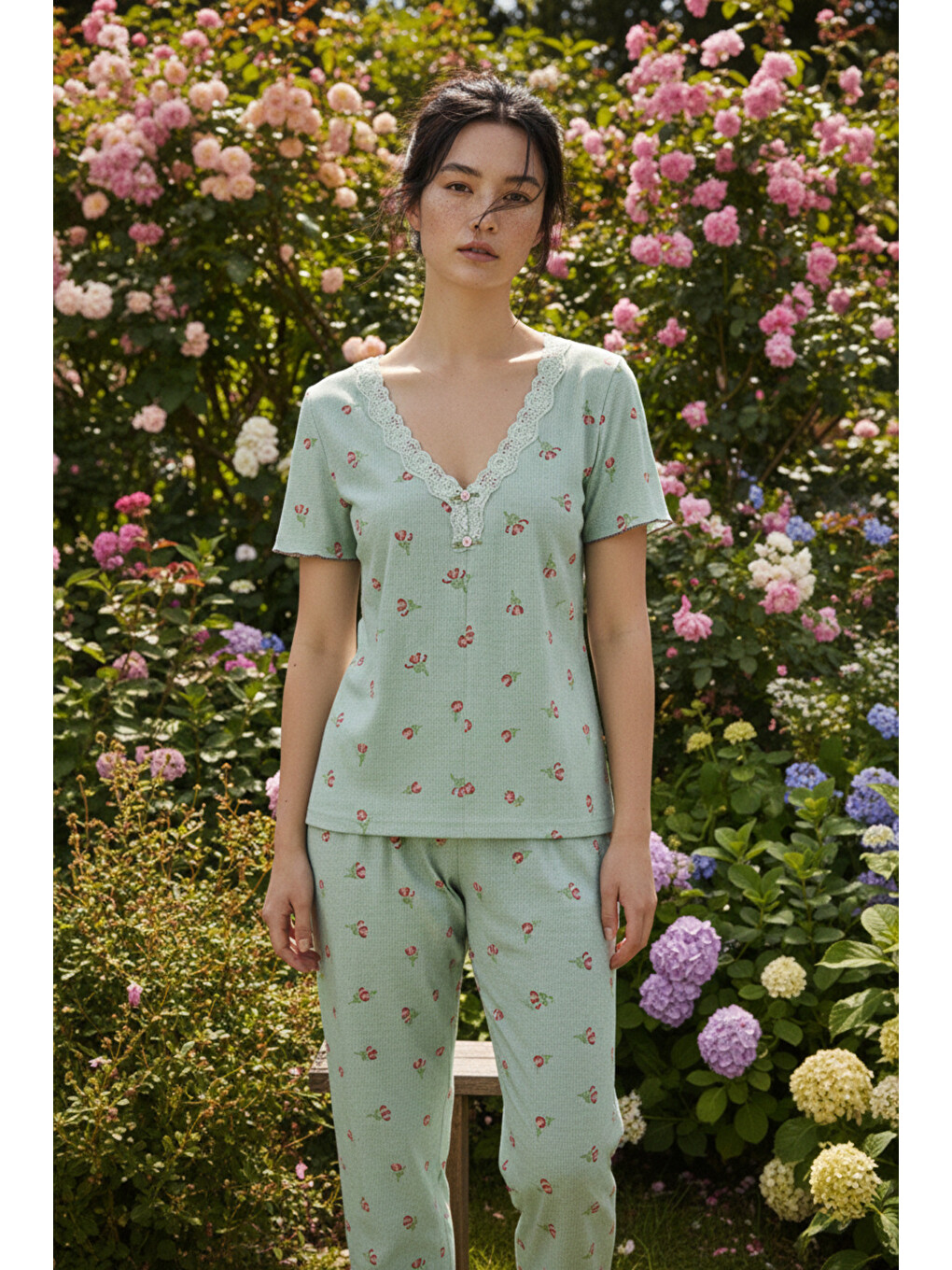 Yeşil Lale Desenli Dantelli Bürümcük-krınkıl Kısa Kollu Pijama Takım 26120727-1