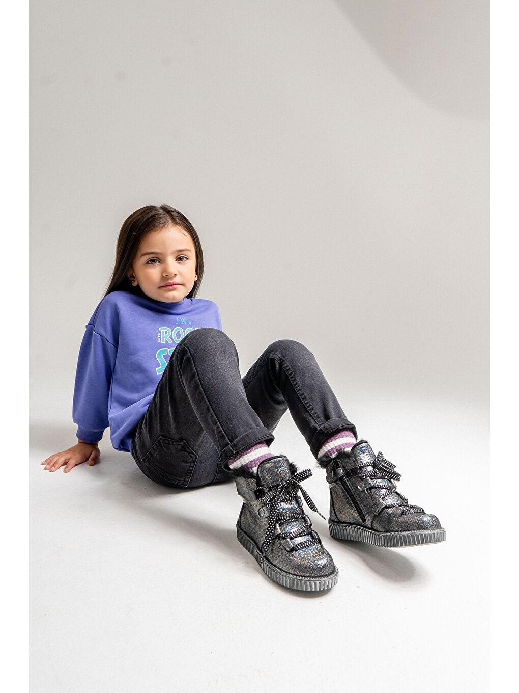 Kız Çocuk Siyah Simli Hakiki Deri Suya Dayanıklı Günlük Bot-1