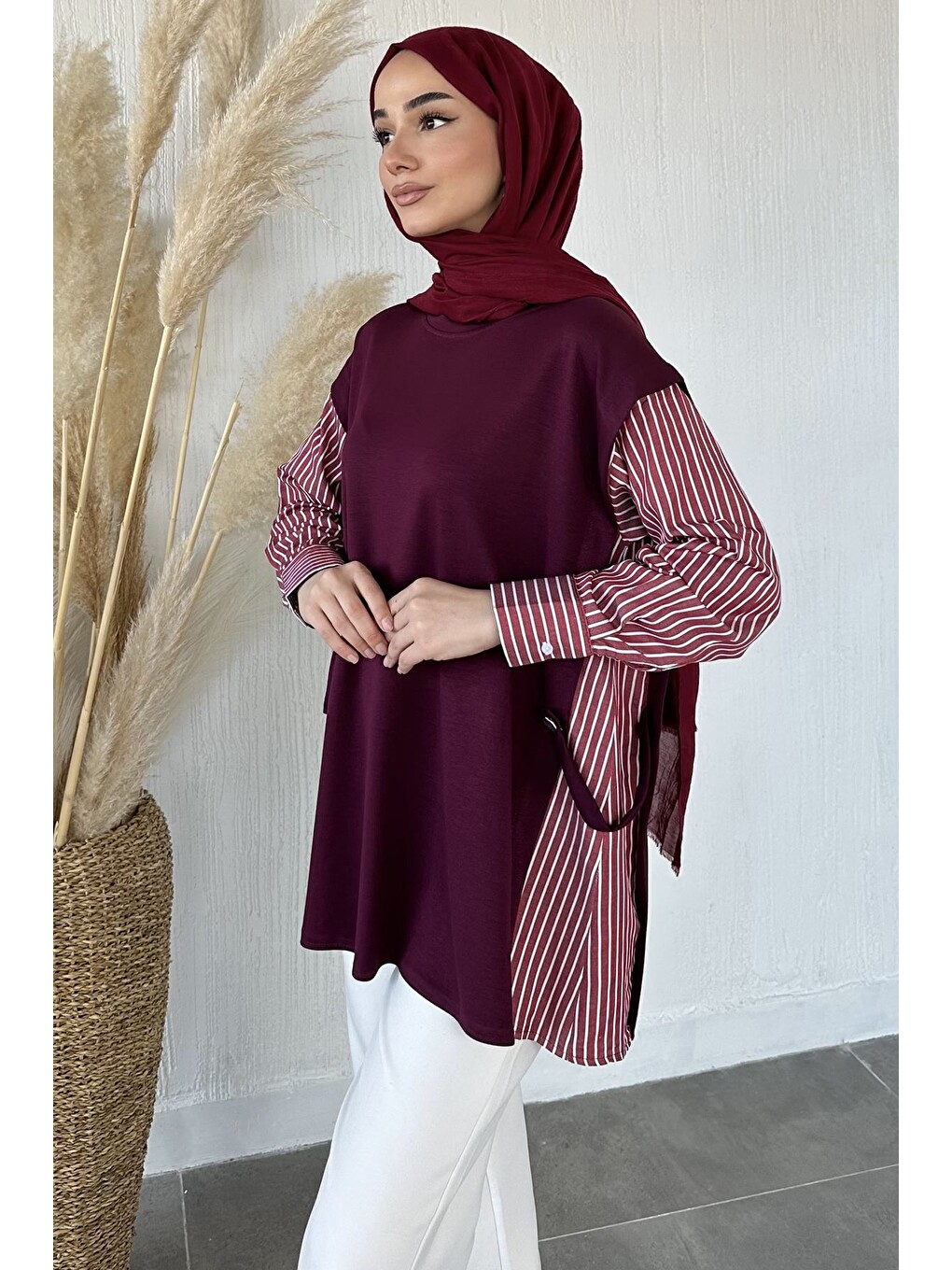 Mürdüm Bisiklet Yaka Garnili Tesettür Tunik