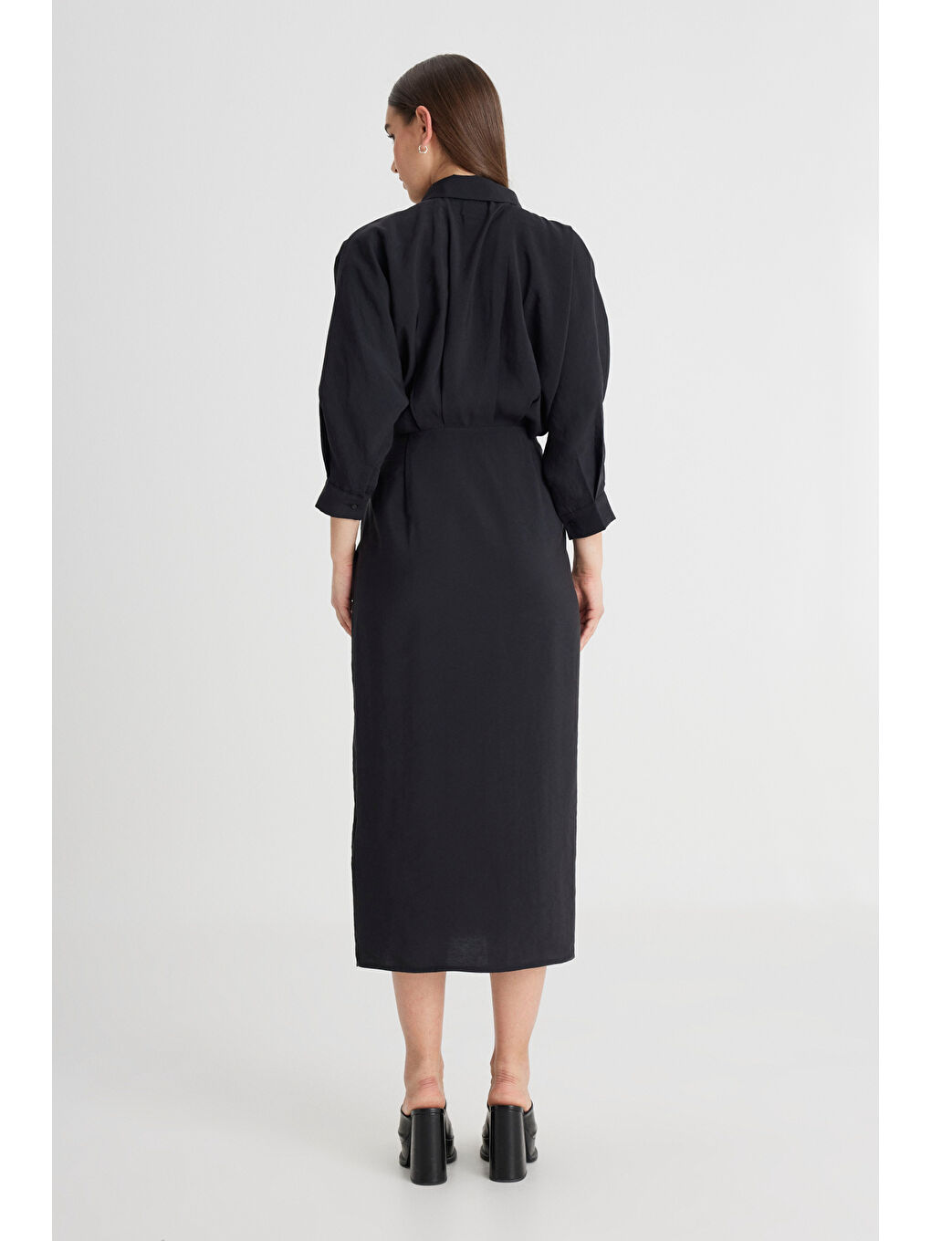 Loose Fit Rahat Kesim Siyah Gömlek Elbise-4