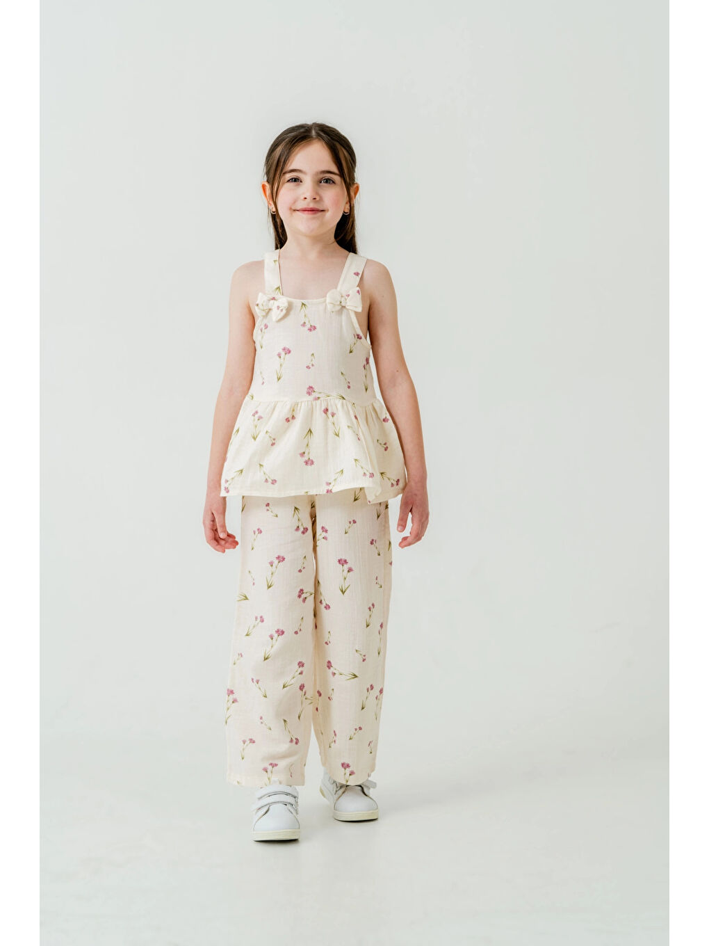 Pembe Çiçek Desenli Kız Çocuk Müslin Takım 3817-1