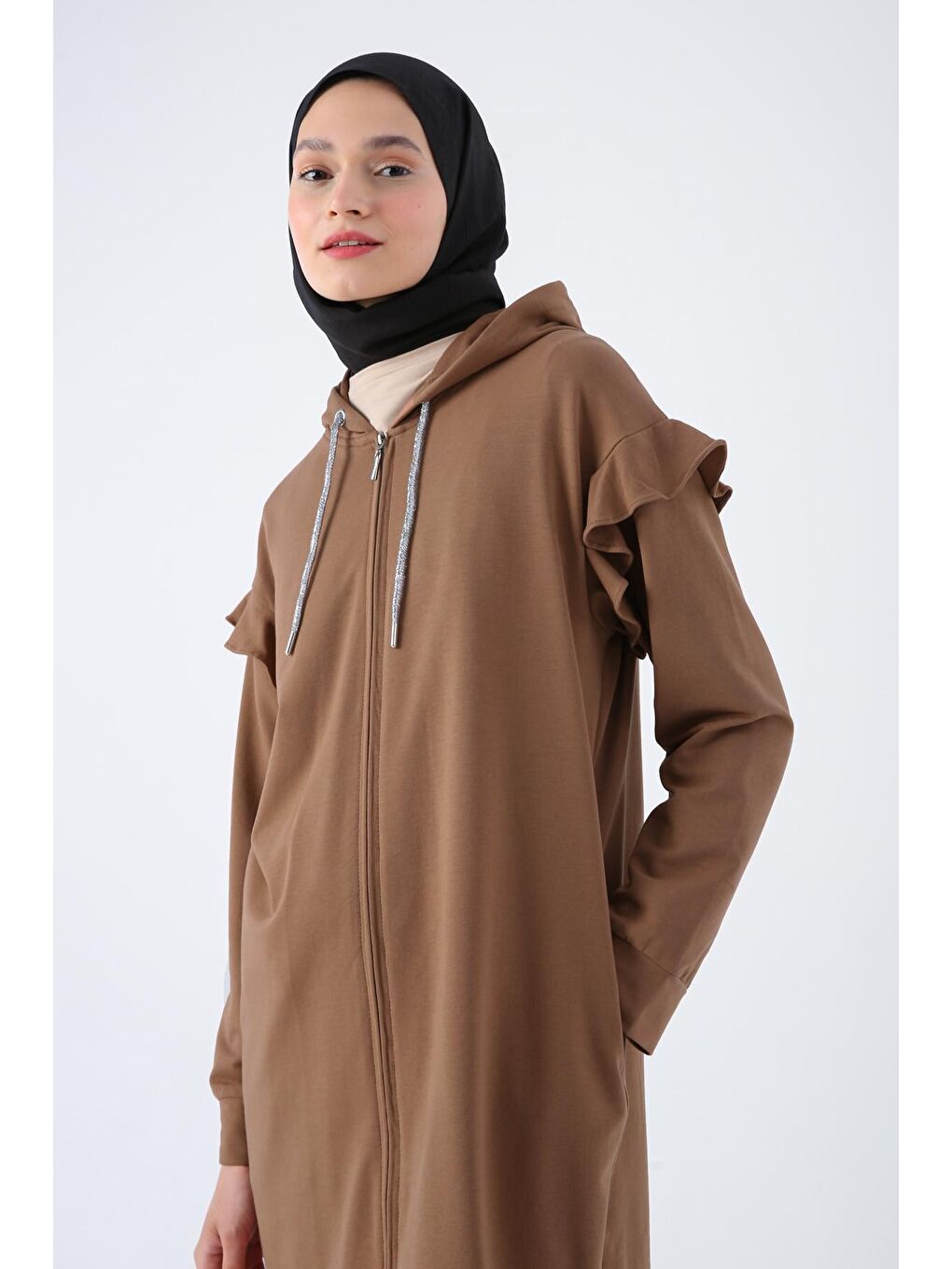 Kahverengi Kahve Pamuklu Omzu Volanlı Kapüşonlu Simli Bağcık Detaylı Fermuarlı Hırka-4