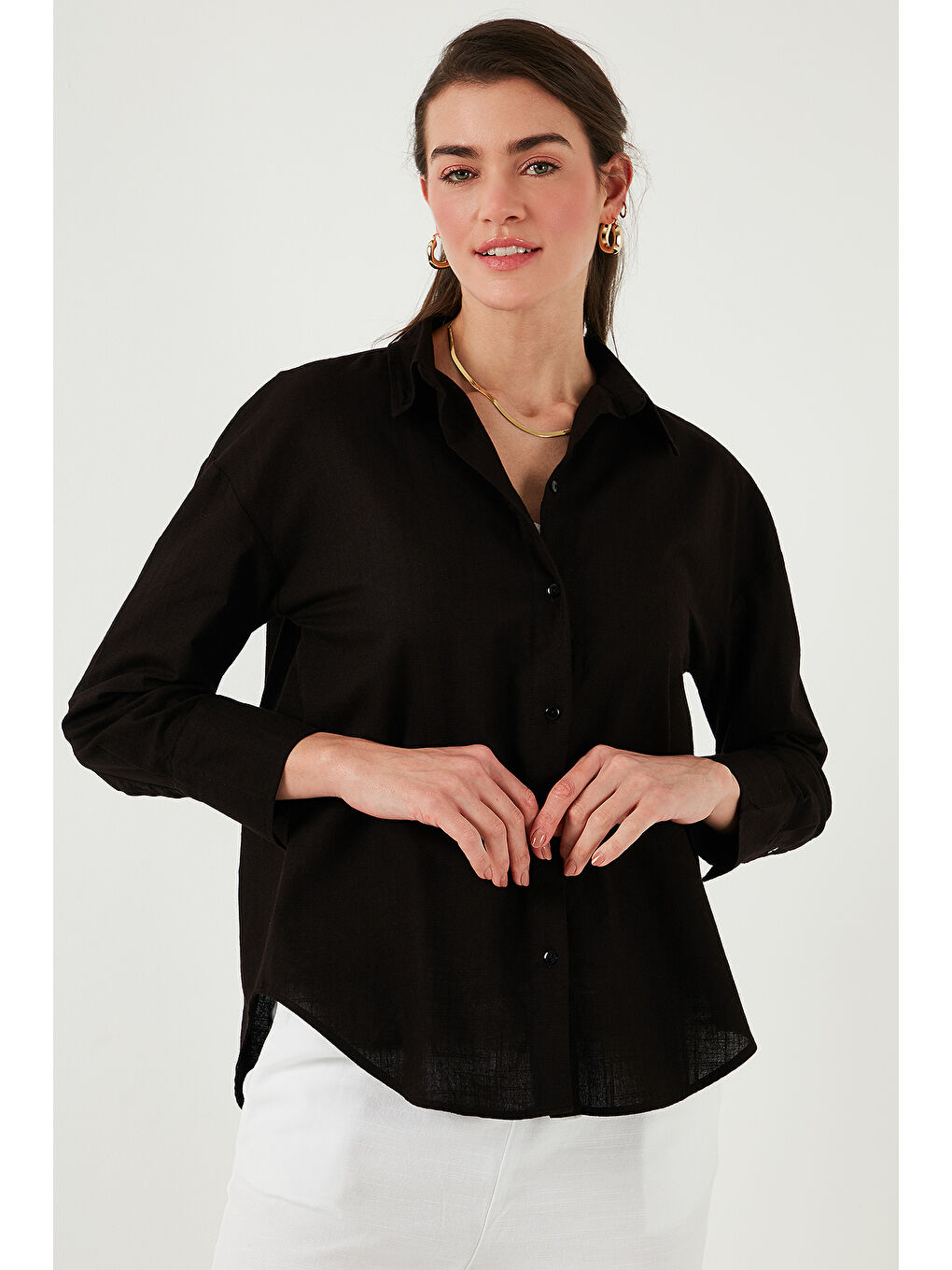 Siyah Pamuklu Regular Fit Uzun Kollu Düz Gömlek Cf25S168305-3