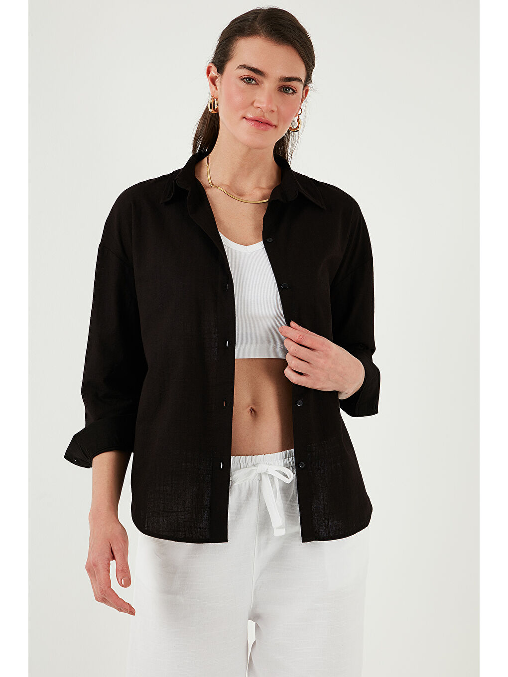 Siyah Pamuklu Regular Fit Uzun Kollu Düz Gömlek Cf25S168305-4