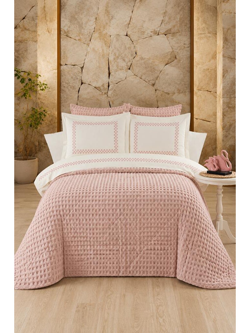 Pembe Dolly 9 Parça Çeyiz Seti Pudra