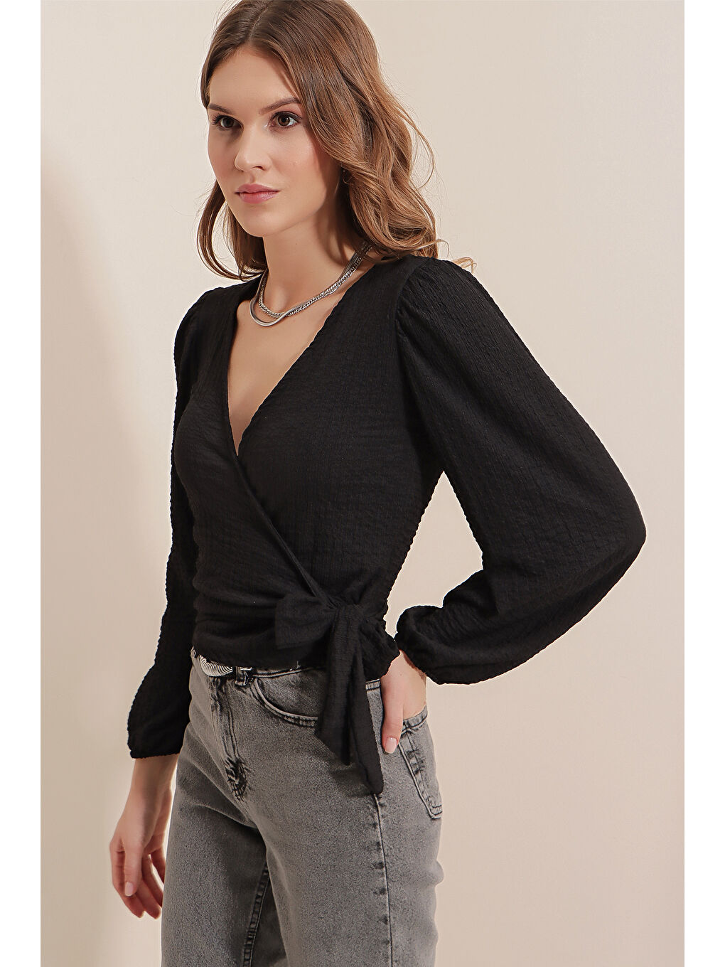 0441 Anvelop Örme Bluz - Siyah-5