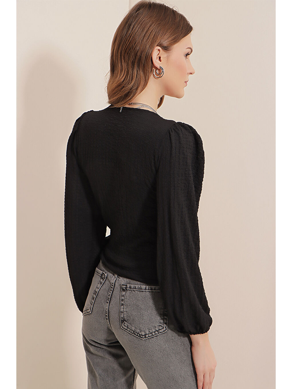 0441 Anvelop Örme Bluz - Siyah-6