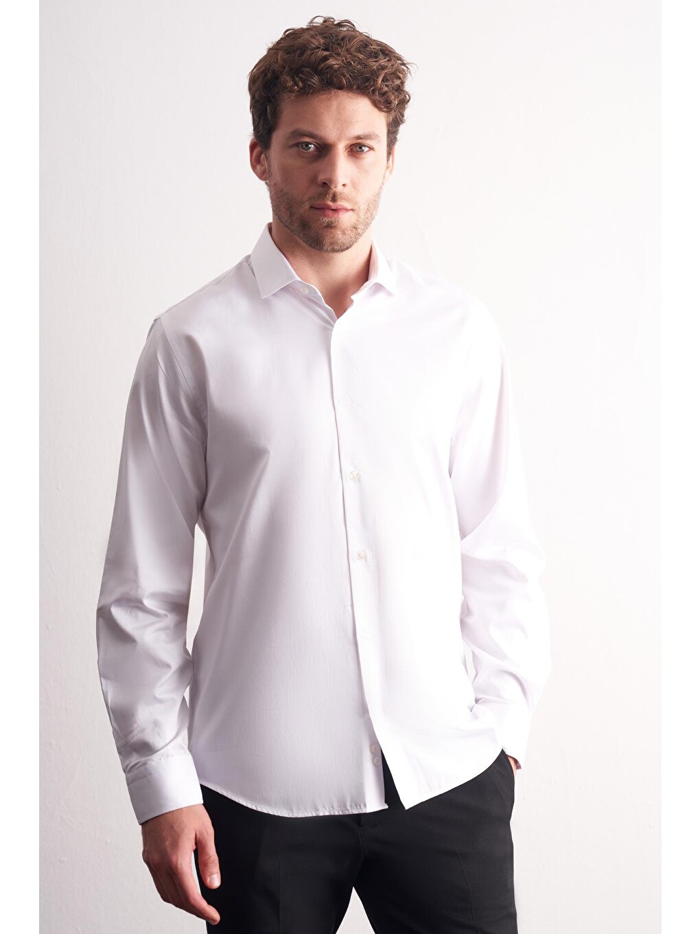 Beyaz Yarım İtalyan Yaka Saten Uzun Kol Premium Slim Fit %100 Pamuk Gömlek 1004255195-1
