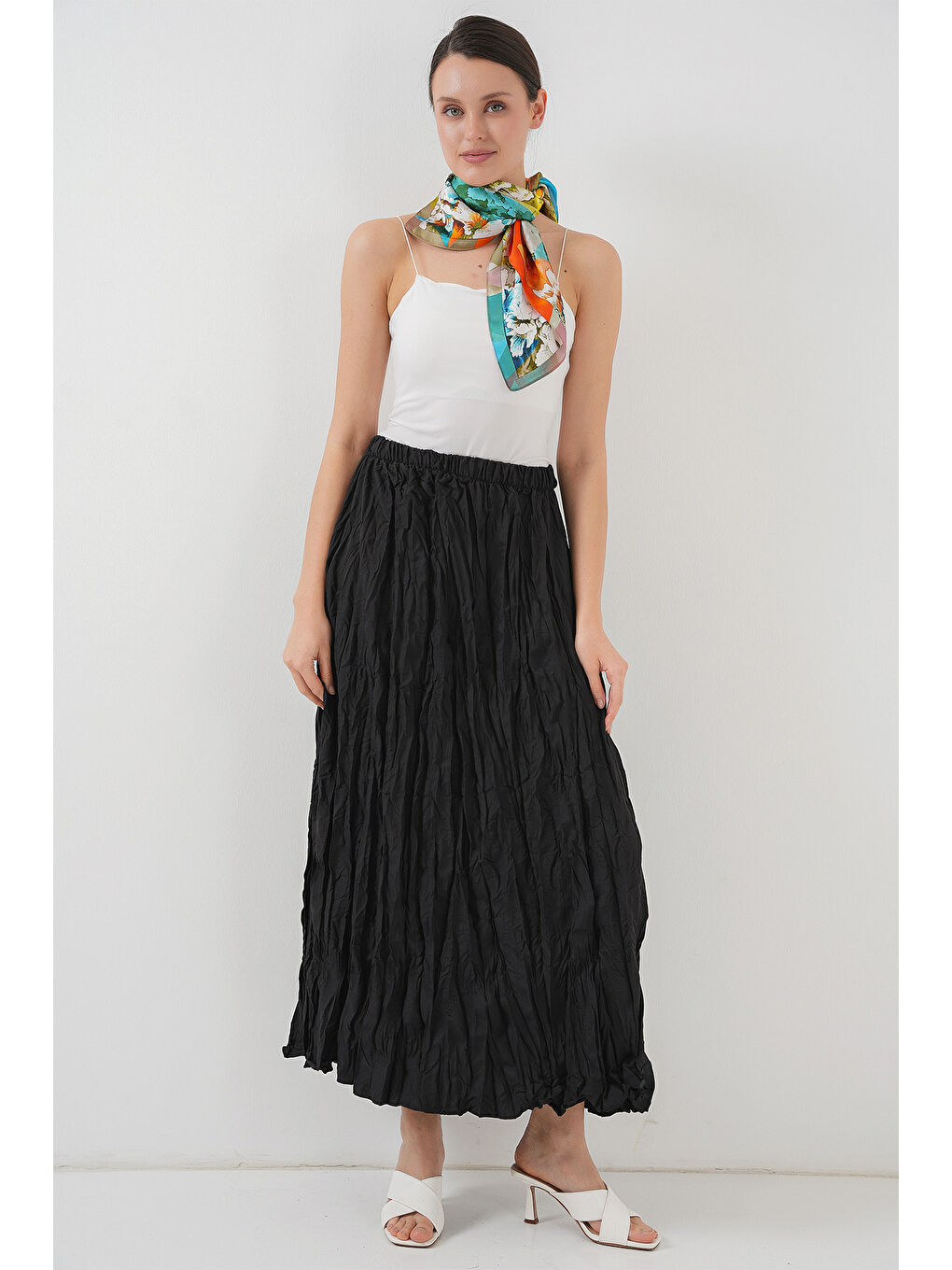 Kadın Uzun Kırışık Etek 8042 - Siyah-2