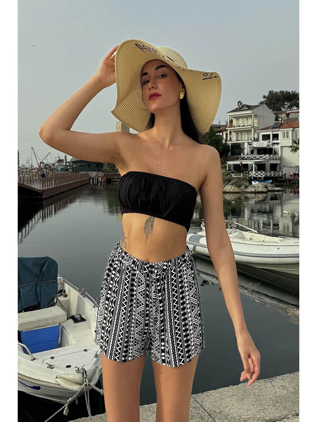 For You Beachwear Siyah-Beyaz Desenli Bustiyer Siyah-Beyaz ŞortTakım - 3