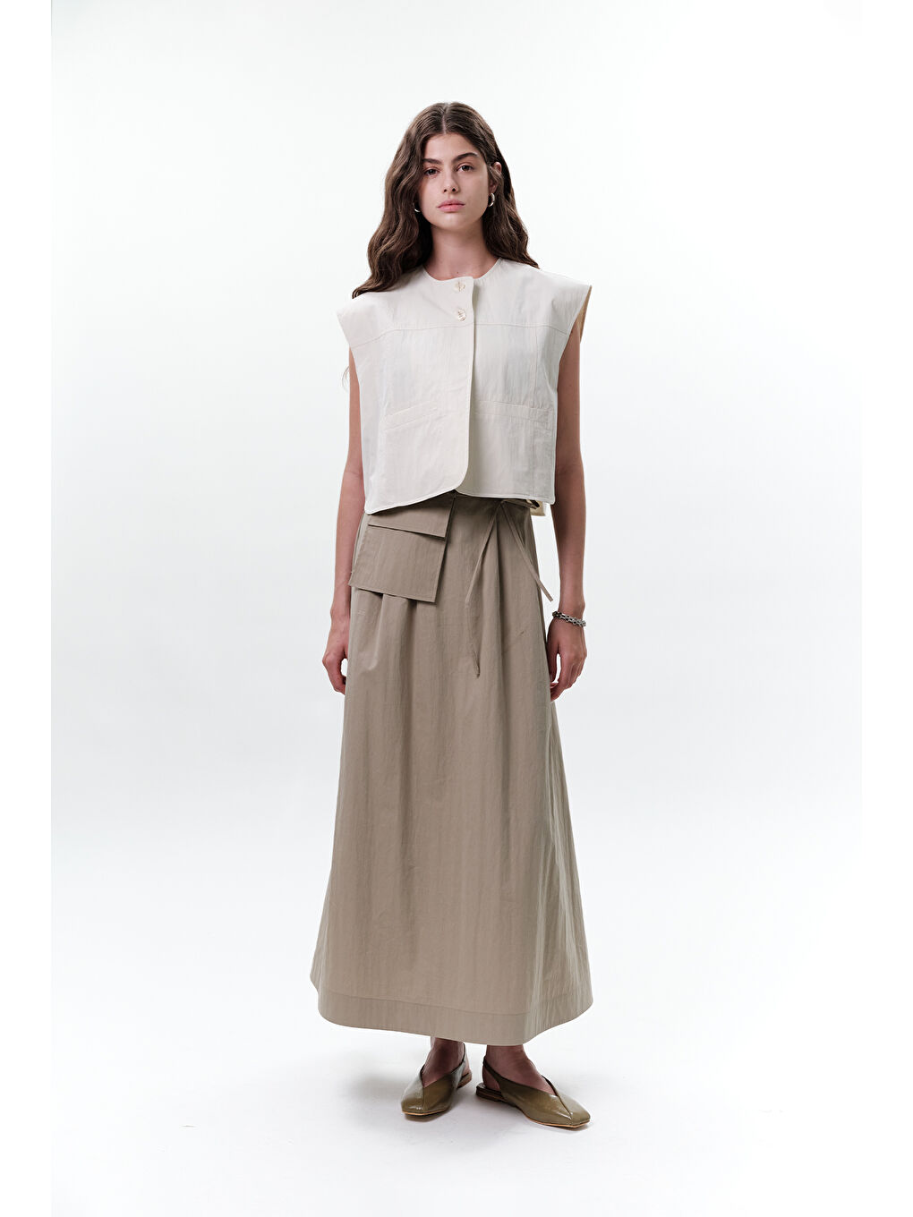 Bej Cep Detaylı Kısa Yelek Taş-3