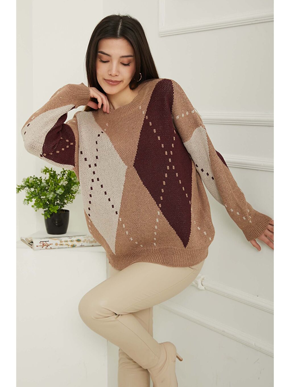Kahverengi Kadın Bisiklet Yaka Baklava Desen Triko Kazak Sütlü Kahve - 26599-3