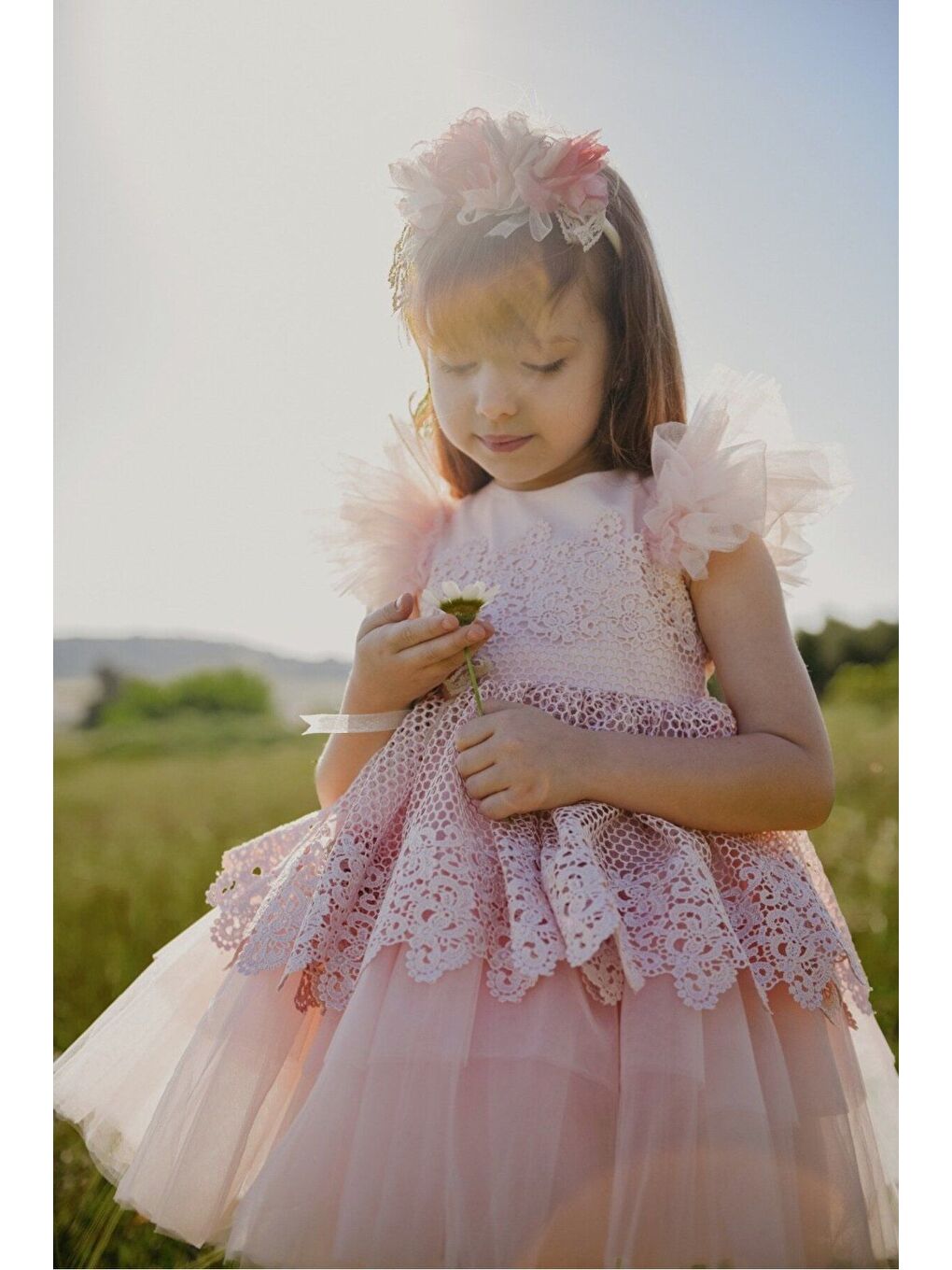 Pembe Dantel ve Tül Detaylı Prenses Kız Çocuk Elbisesi_M2402-4