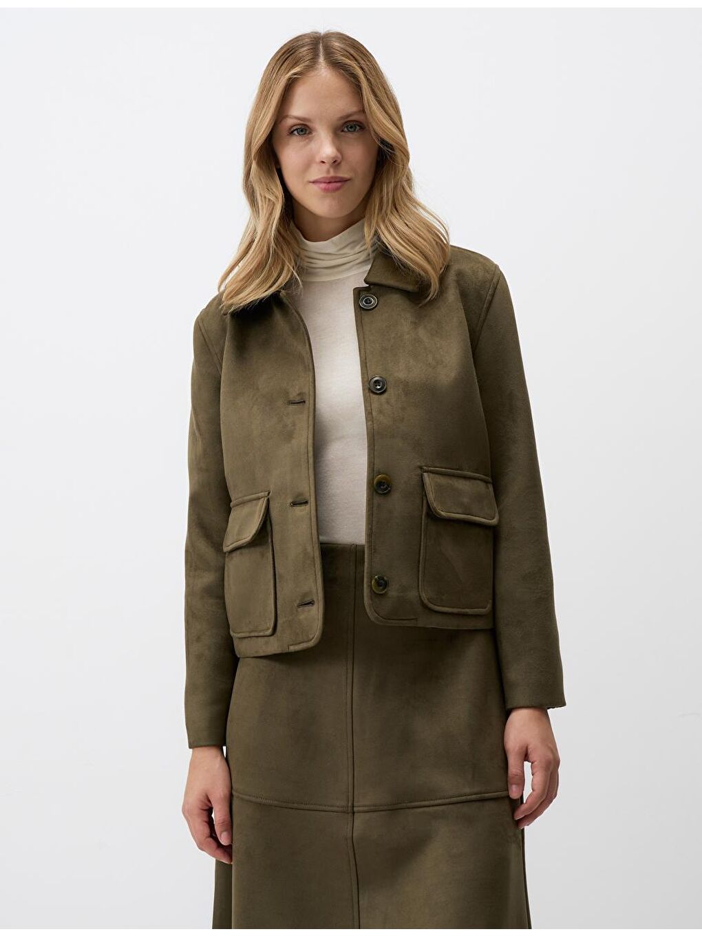 Haki Uzun Kollu Düz Kesim Örme Süet Kısa Ceket