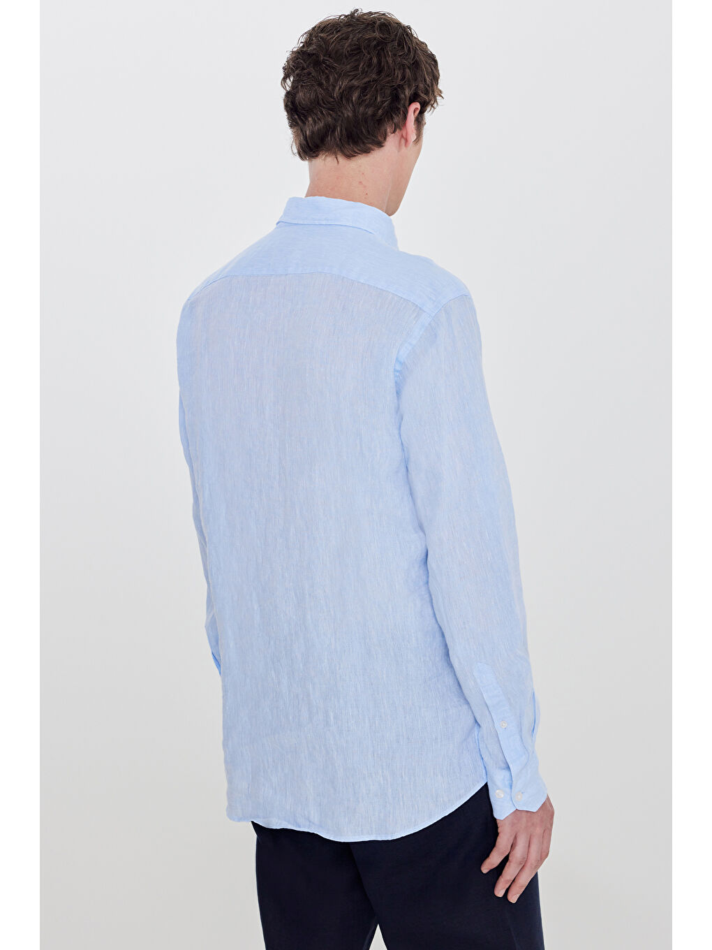 Erkek Mavi %100 Keten Comfort Fit Rahat Kesim Düğmeli Yaka Gömlek-4