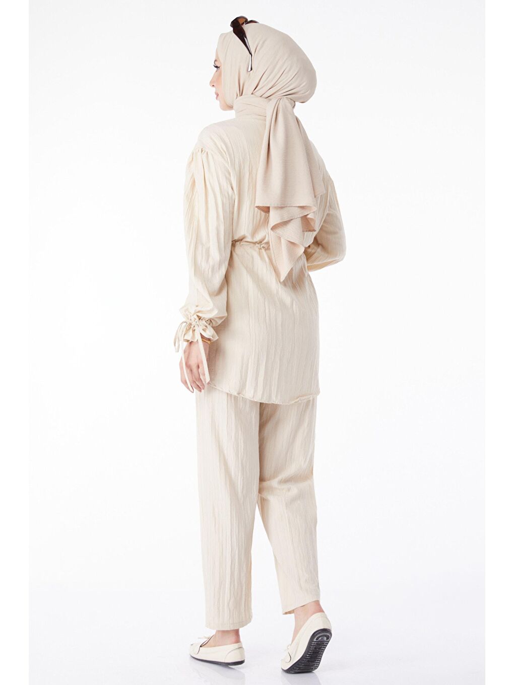Gömlek Yaka Kadın Bej Beli Bağcıklı İkili Takım - 25125-4
