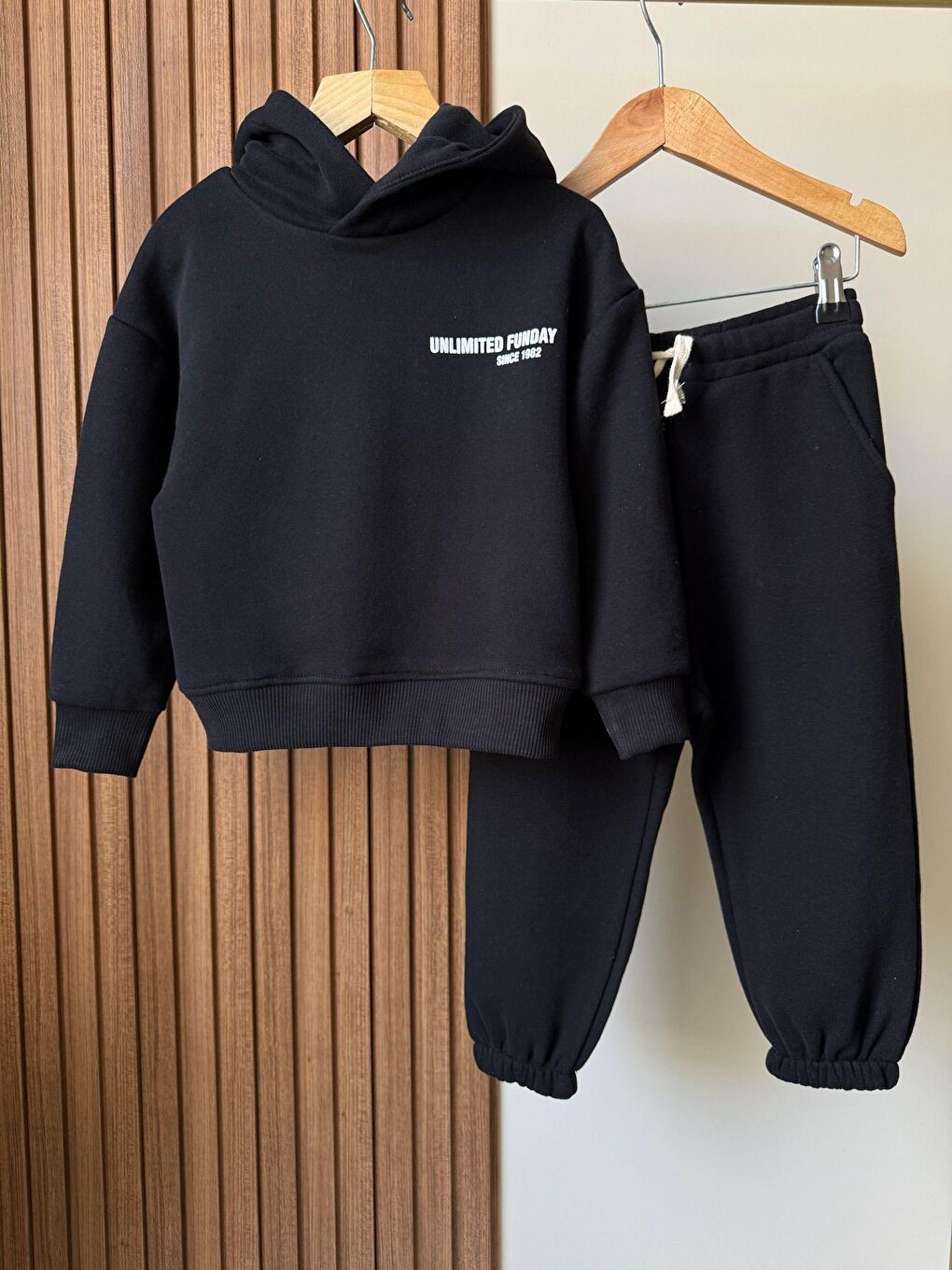 Unisex Çocuk Pamuklu Siyah Kapüşonlu Sweat & Jogger Eşofman Takım