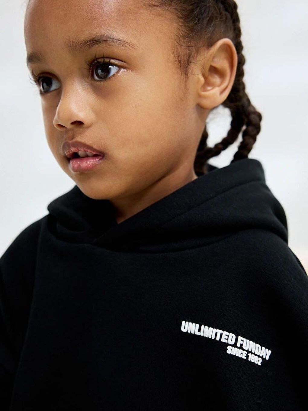 Unisex Çocuk Pamuklu Siyah Kapüşonlu Sweat & Jogger Eşofman Takım-5